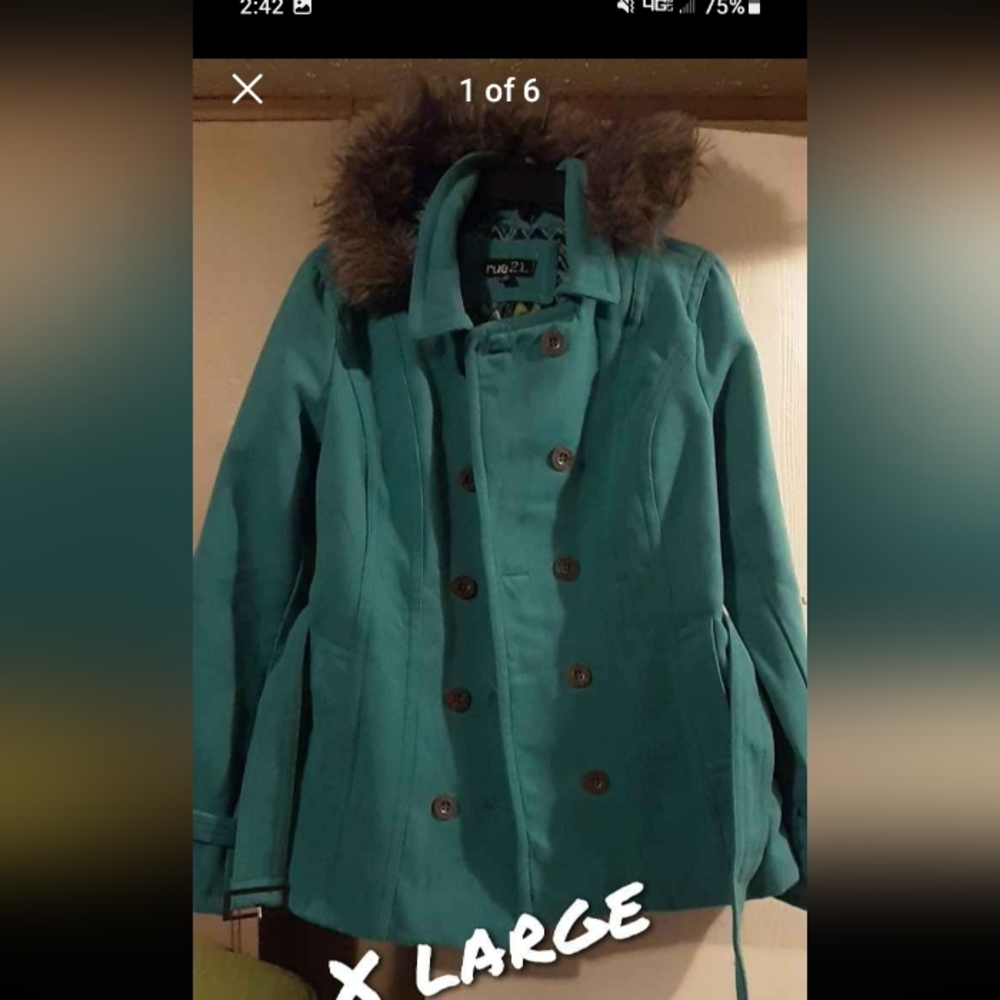 Pea coat